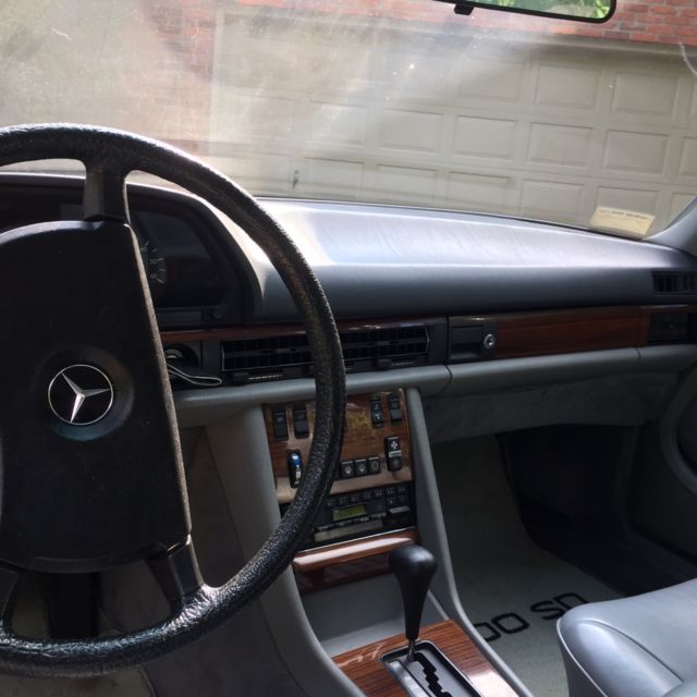 1983 Mercedes-Benz 300-Series 4 Dr Turbodiesel - photo 4
