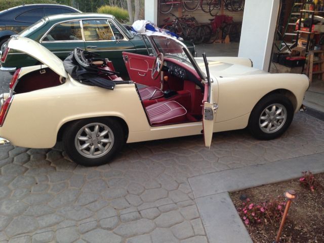 Vintage restored Austin Healey very good condition 1967 Austin Healey Sprite