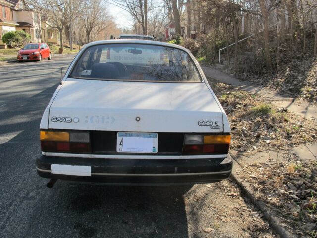 1987 Saab 900 - photo 4