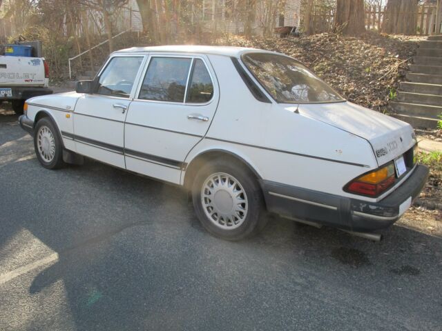 1987 Saab 900 - photo 5
