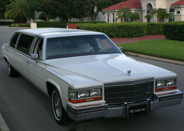 VINTAGE SURVIVIOR STRETCH LIMO-1986 Cadillac Fleetwood Brougham D'Elegance-34K 1986 Cadillac Fleetwood BROUGHAM D'ELEGANCE - 34K MI