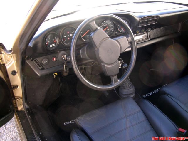 1984 Porsche 911 Carrera Targa 3.2 - photo 10