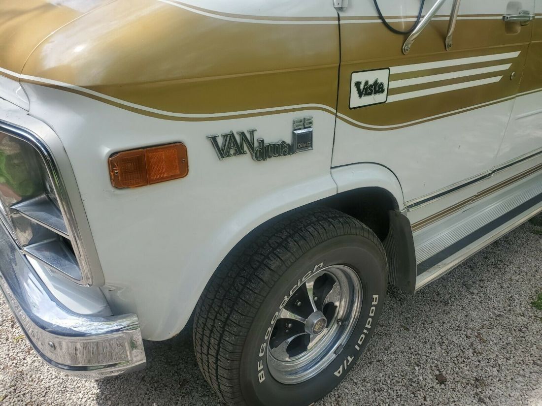 1978 GMC Vandura - photo 9