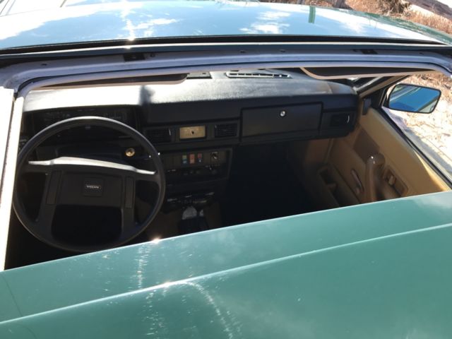 1980 Volvo 240 - photo 6