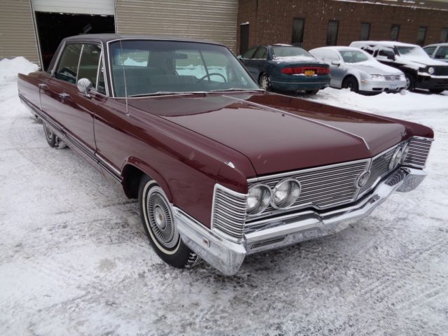 1968 Chrysler Imperial - photo 2