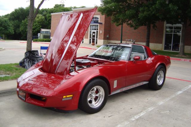 1981 Chevrolet Corvette - photo 2