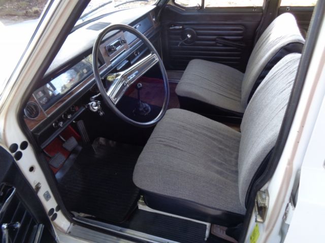 1984 Other Makes Volga Gas 24 4 Door - photo 11