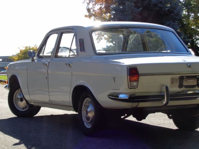 1984 Other Makes Volga Gas 24 4 Door - photo 4