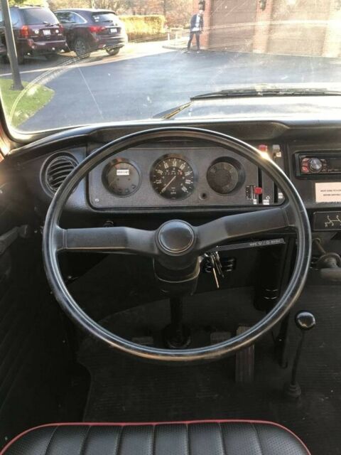 1977 Volkswagen Bus/Vanagon -CRUISE N STYLE - SEE VIDEO - photo 11