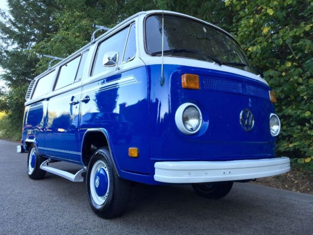 VOLKSWAGEN BUS VANAGON TRANSPORTER WESTFALIA WEEKENDER BAY WINDOW LOW MILES 1977 Volkswagen Bus/Vanagon 1 OWNER LOW MILES RUST FREE LIKE NEW