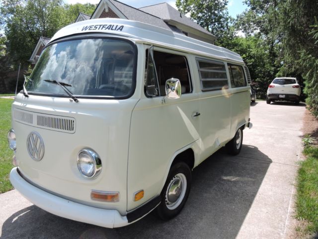 volkswagen bus/camper 1972 Westfalia 1972 Volkswagen Bus/Vanagon