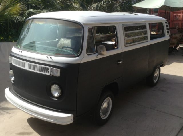 1974 Volkswagen Bus/Vanagon - photo 2