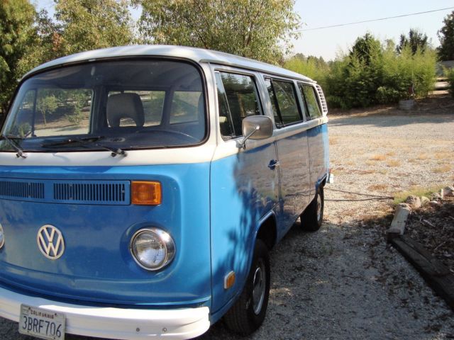 1974 Volkswagen Bus/Vanagon - photo 2