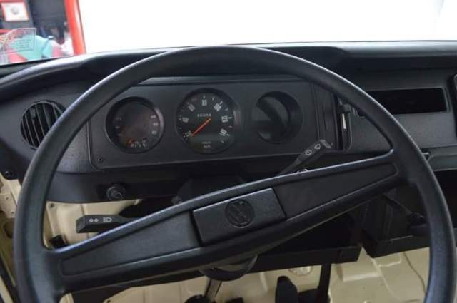 1980 Volkswagen Bus/Vanagon 4 doors - photo 2