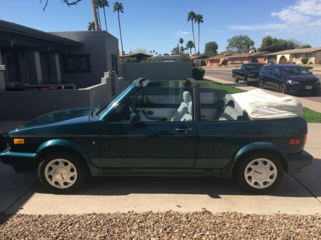 Volkswagen Cabriolet 1992 Wolfsberg Edition Low Miles Ready for Summer 85,000 1992 Volkswagen Cabrio Wolfsberg