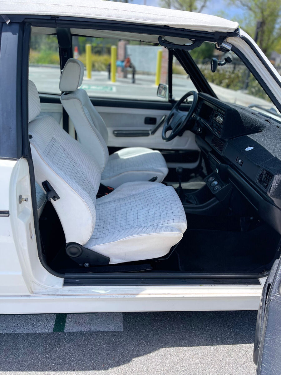 1989 Volkswagen Cabriolet - photo 9