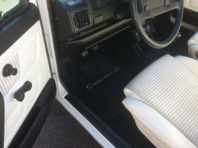 1985 Volkswagen Cabrio Triple White Best Seller Package - photo 2