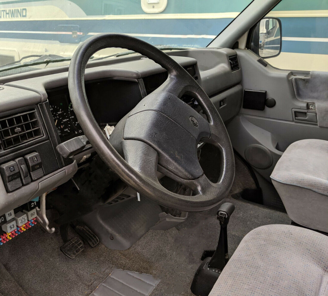 1993 Volkswagen EuroVan FIX AND SAVE-AUTOCHECK CERTIFIED-FIND-NO RESERVE - photo 5