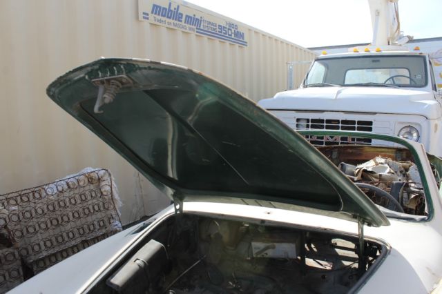 1971 Volkswagen Karmann Ghia convertible - photo 9