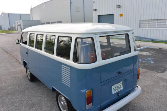 1990 Volkswagen Bus Vanagon Baywindow 14 Windows RARE SEE VIDEO!! - photo 4