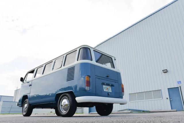 1990 Volkswagen Bus Vanagon Baywindow 14 Windows RARE SEE VIDEO!! - photo 5