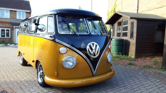 1975 Volkswagen Bus/Vanagon