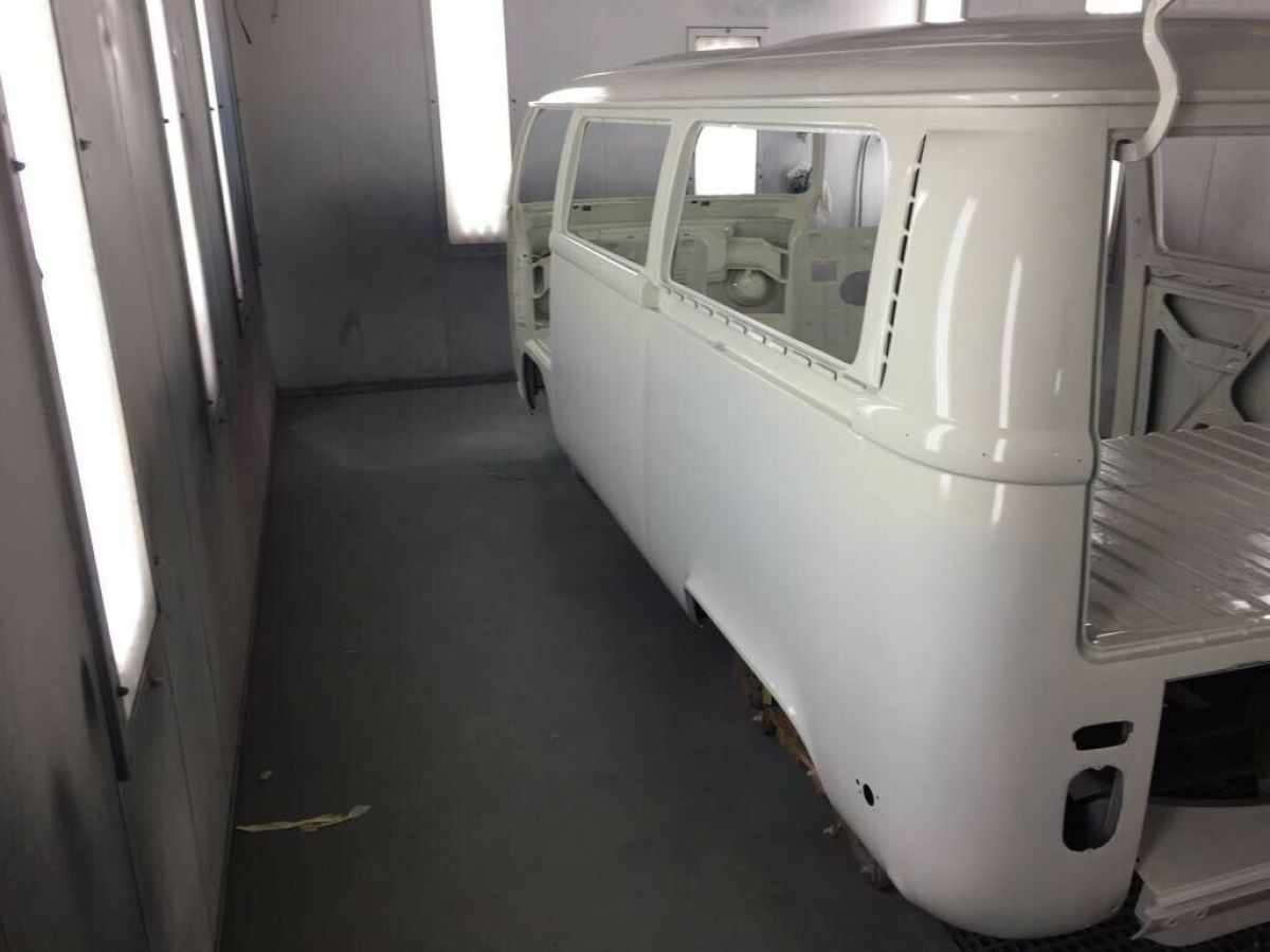 1971 Volkswagen Transporter T2A Deluxe sunroof - photo 3