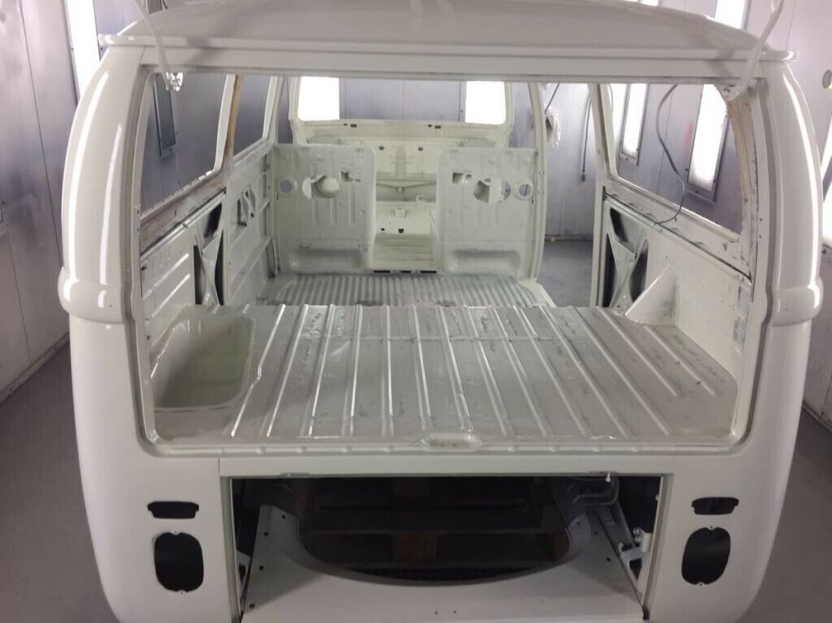 1971 Volkswagen Transporter T2A Deluxe sunroof - photo 4