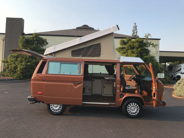 1982 Volkswagen Bus/Vanagon Campmobile Van Camper 3-Door Westfalia - photo 2