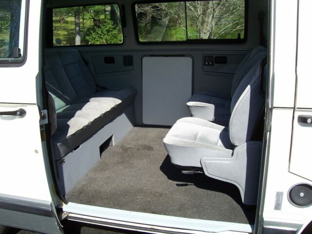 1991 Volkswagen Bus/Vanagon Carat - photo 11