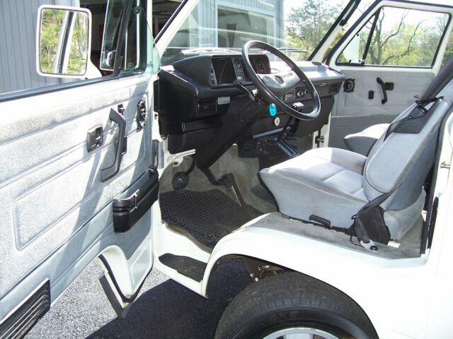 1991 Volkswagen Bus/Vanagon Carat - photo 13