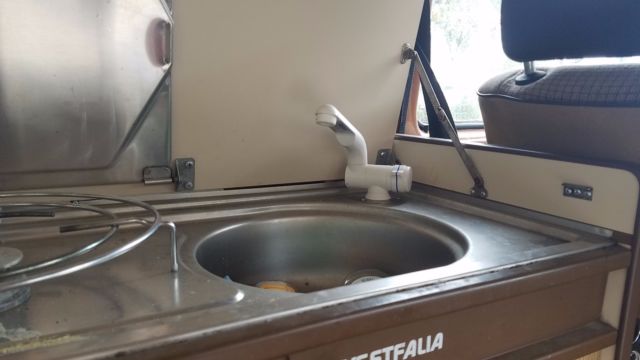 1981 Volkswagen Bus/Vanagon Westfalia Full Camper - photo 6