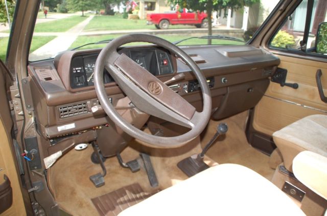 1985 Volkswagen Bus/Vanagon Weekender - photo 11