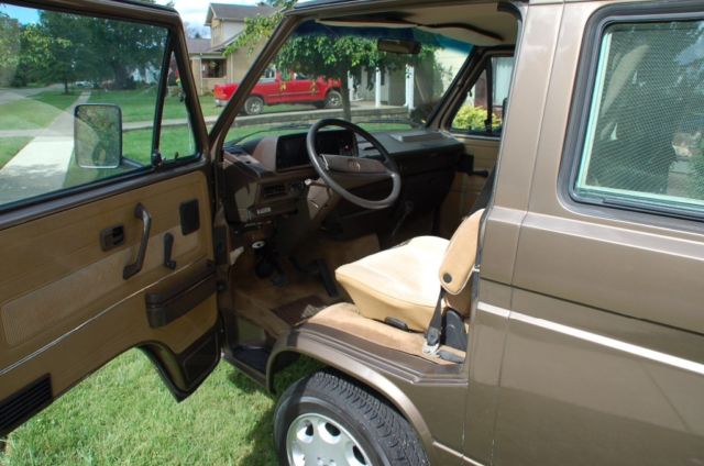 1985 Volkswagen Bus/Vanagon Weekender - photo 12