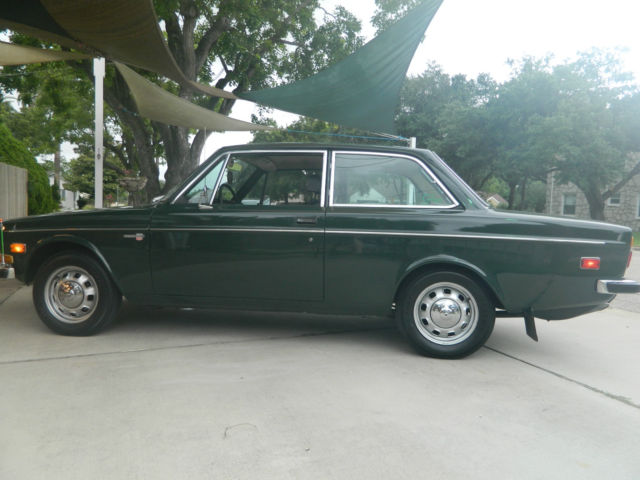 Volvo "142S" Vintage, antique, original condition 1972 Volvo 240 S, carburated