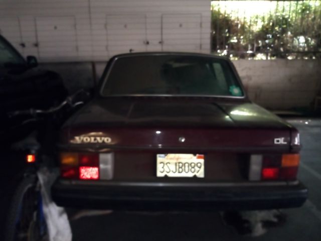 VOLVO 1983 207006 MILES STORAGE 8 YEARS GREAT BODY NEW PAINT 1983 Volvo XC90 240 DL