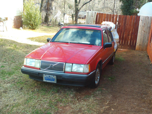 Volvo 1993 960 Station Wagon Needs Repair Pistons Damaged Interior is Like New 1993 Volvo 960 Leather