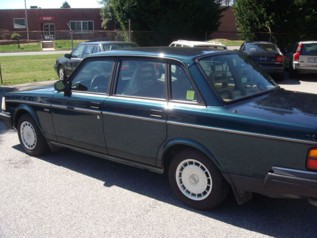 1992 Volvo 240 - photo 2