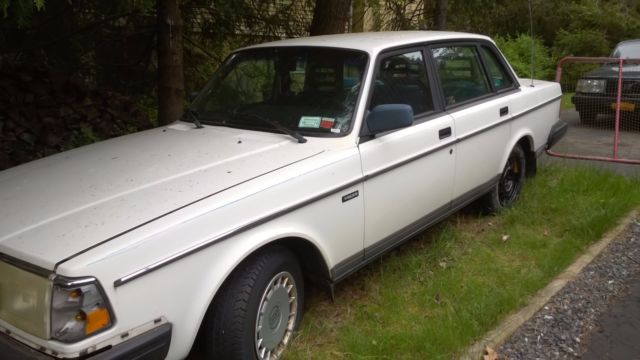 1993 Volvo 240 - photo 2