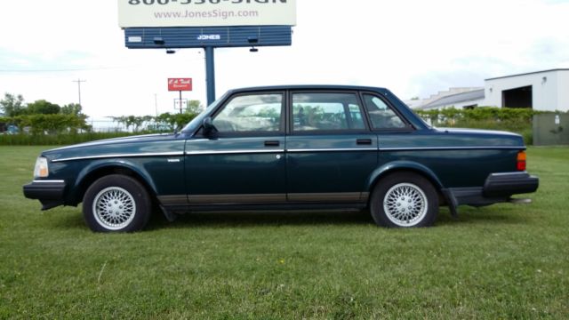 1993 Volvo 240 Classic Limited Edition - photo 4