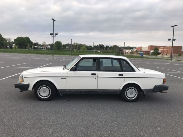 1993 Volvo 240 - photo 3