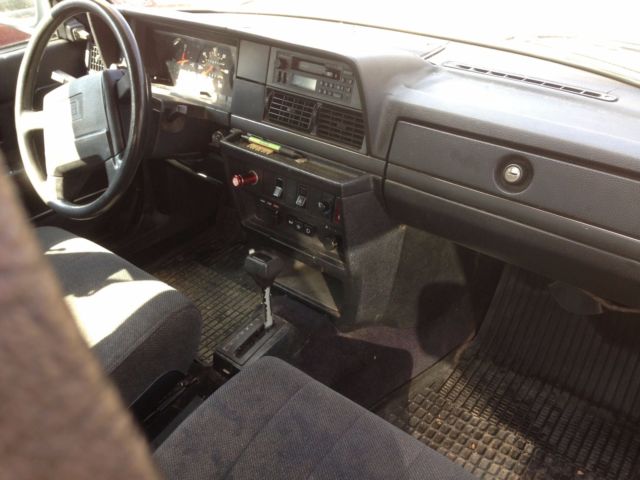 1990 Volvo 240 - photo 11