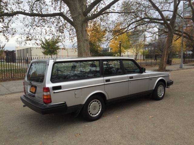 1987 Volvo 240 DL - photo 3