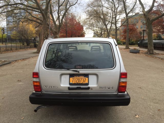 1987 Volvo 240 DL - photo 5