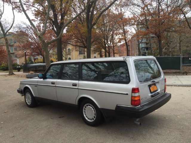 1987 Volvo 240 DL - photo 8