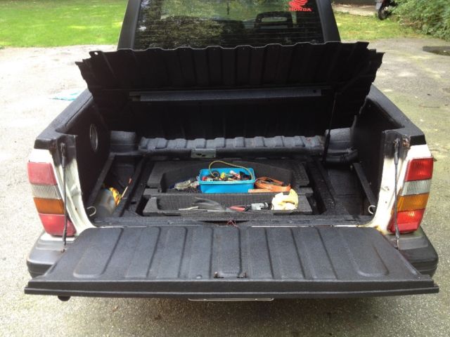 1991 Volvo 240 Truck - photo 7