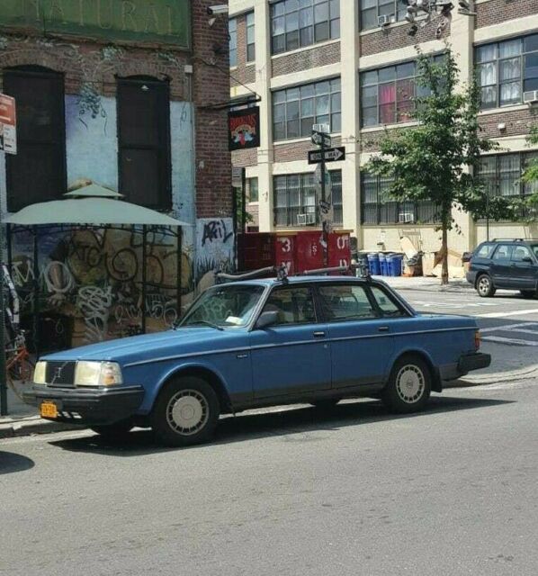 1987 Volvo 240