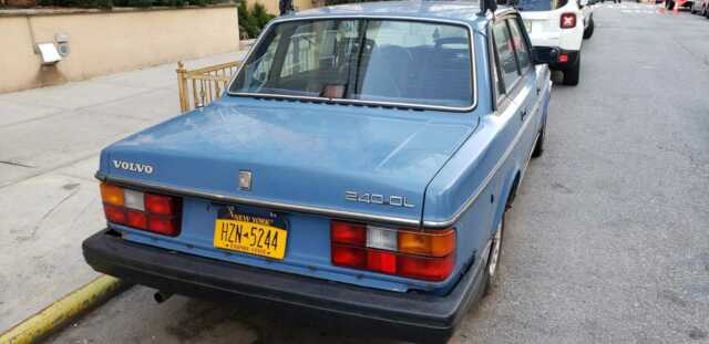 1987 Volvo 240 - photo 4