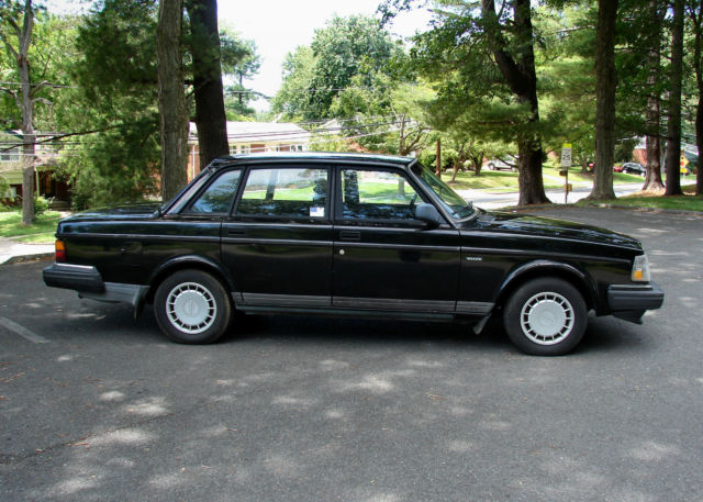 1992 Volvo 240 - photo 11