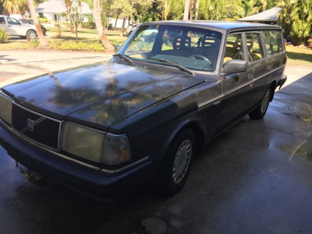 VOLVO 240 WAGON - No Reserve Sale 1992 Volvo 240 Wagon